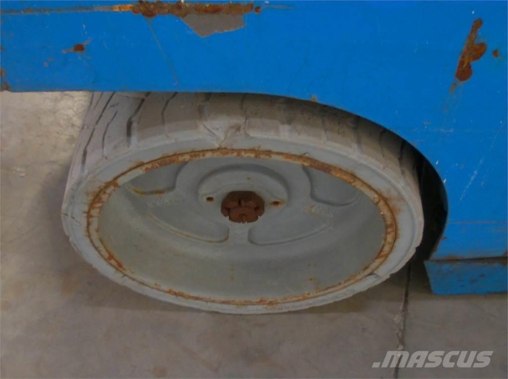 Genie GS4047 シザースリフト