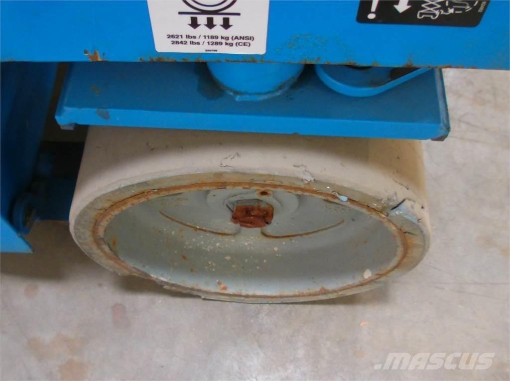 Genie GS4047 シザースリフト