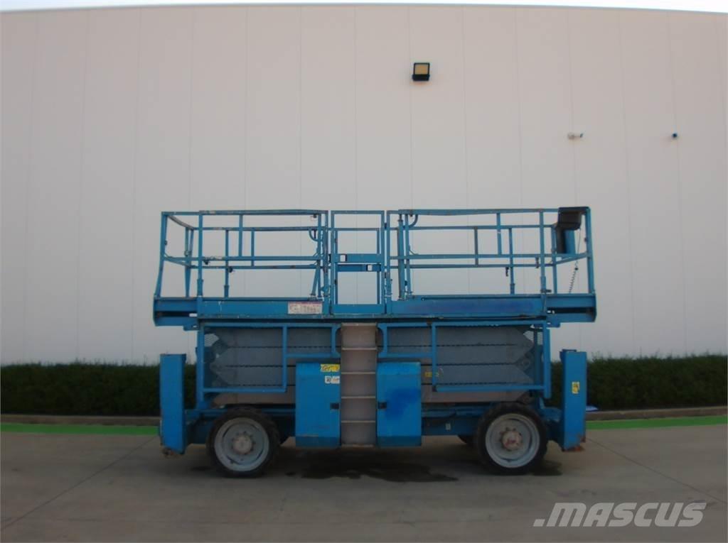 Genie GS4390RT シザースリフト
