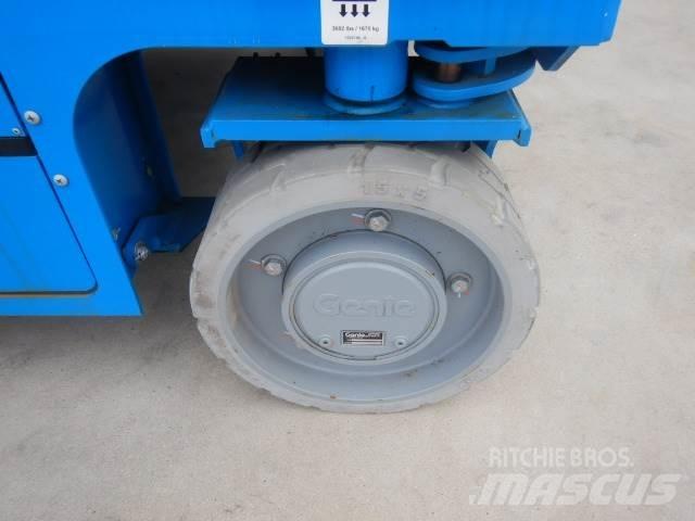 Genie GS4655 シザースリフト