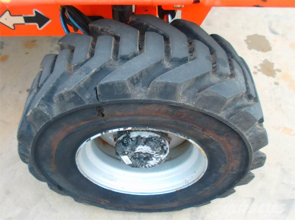 JLG 460SJ ブームリフト　直伸型