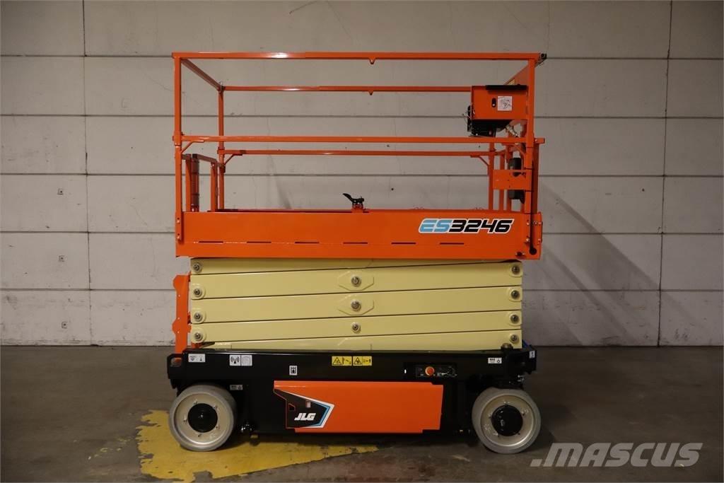 JLG ES3246 シザースリフト