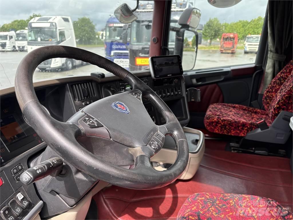 Scania R520 中古トラクターヘッド | トレーラーヘッド