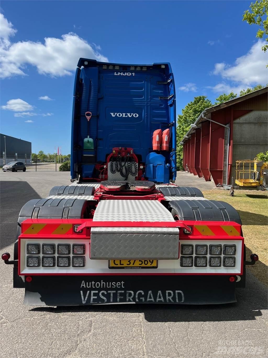 Volvo FH500 TC 6x2 中古トラクターヘッド | トレーラーヘッド