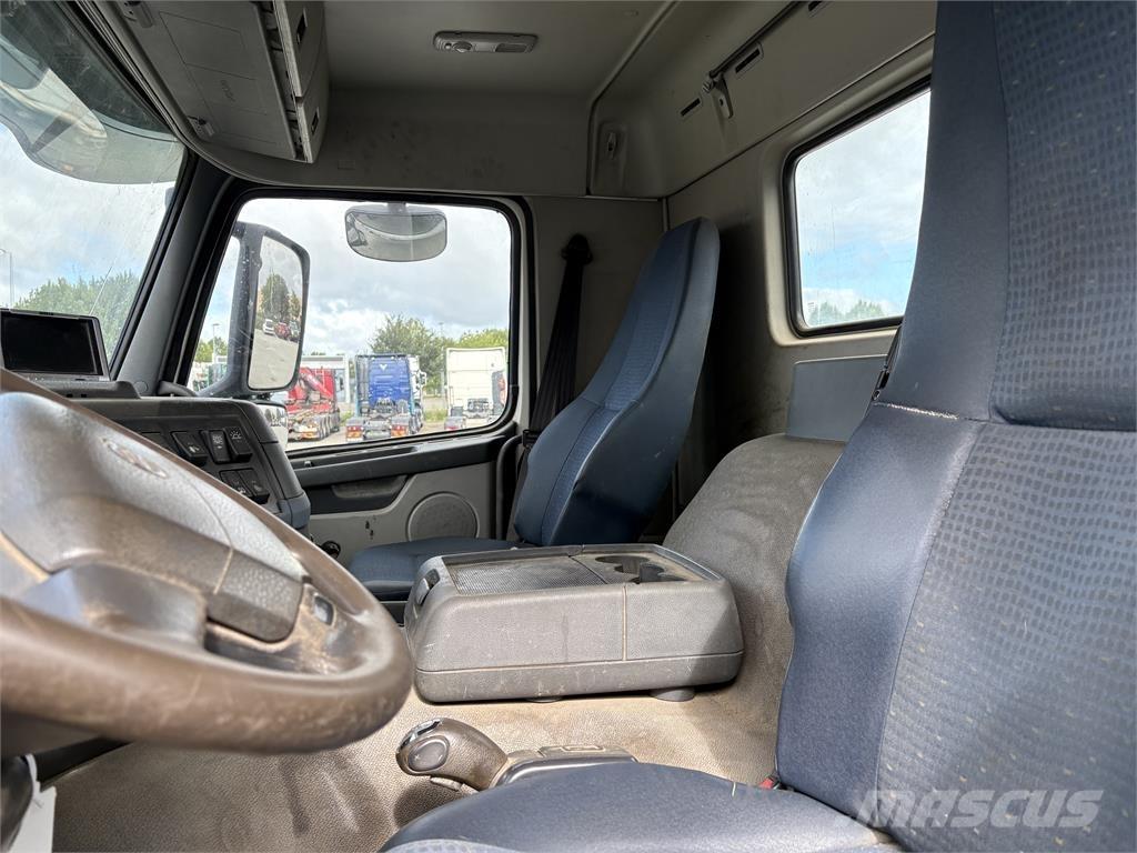 Volvo FM440 ケーブルリフト着脱式トラック