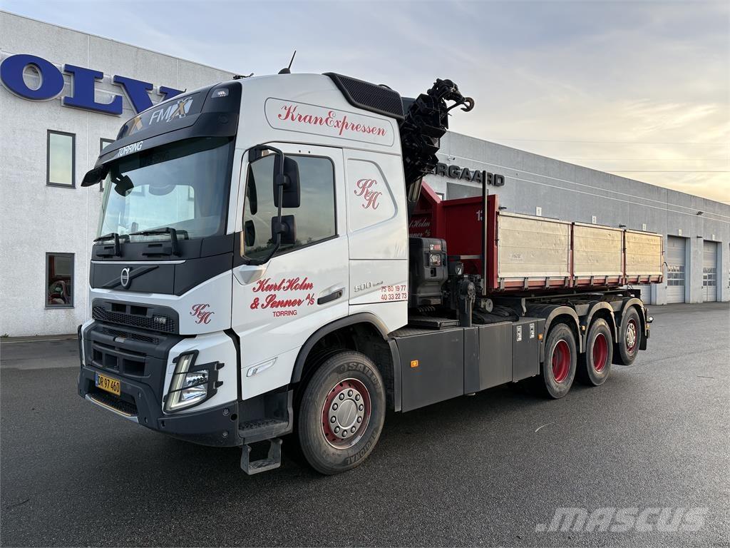 Volvo FMX 500 クレーントラック、ユニック車