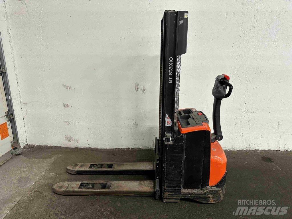 BT SWE 100 ウォーキンフォークリフト