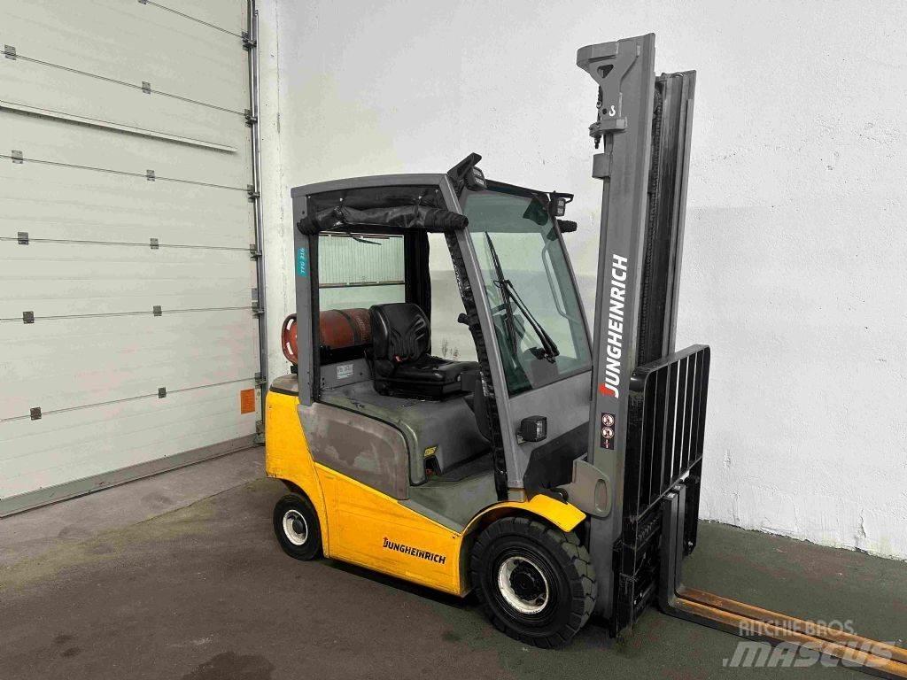Jungheinrich TFG 316 LPGフォークリフト