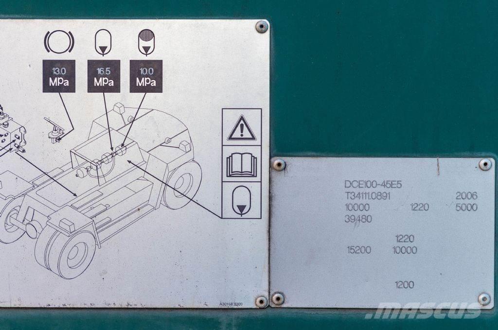 Kalmar DCE100-45E5 コンテナハンドラー