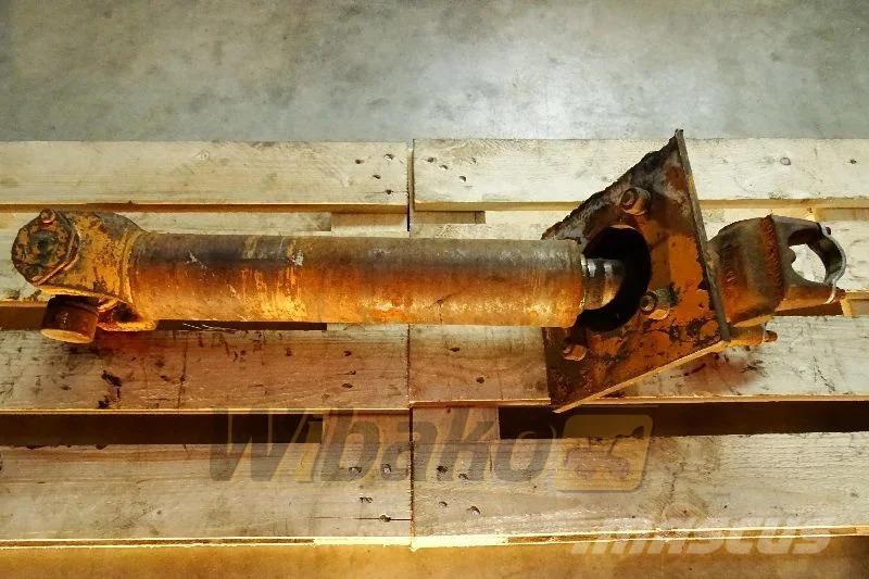 CASE NN アクスル