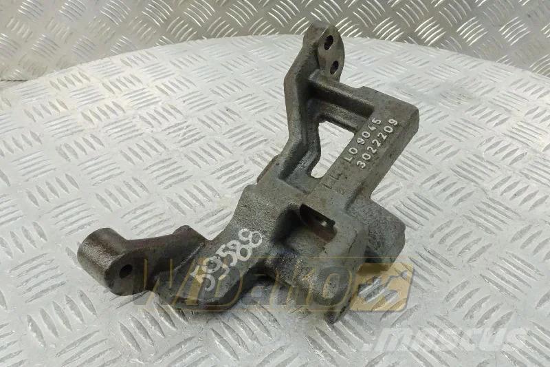 Liebherr 10116053 エンジン