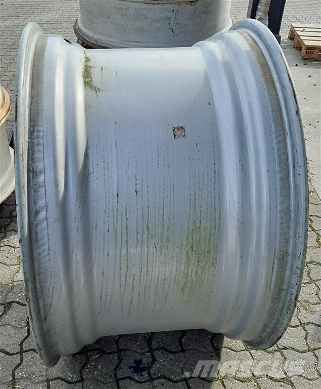  - - - タイヤ、ホイル、リム