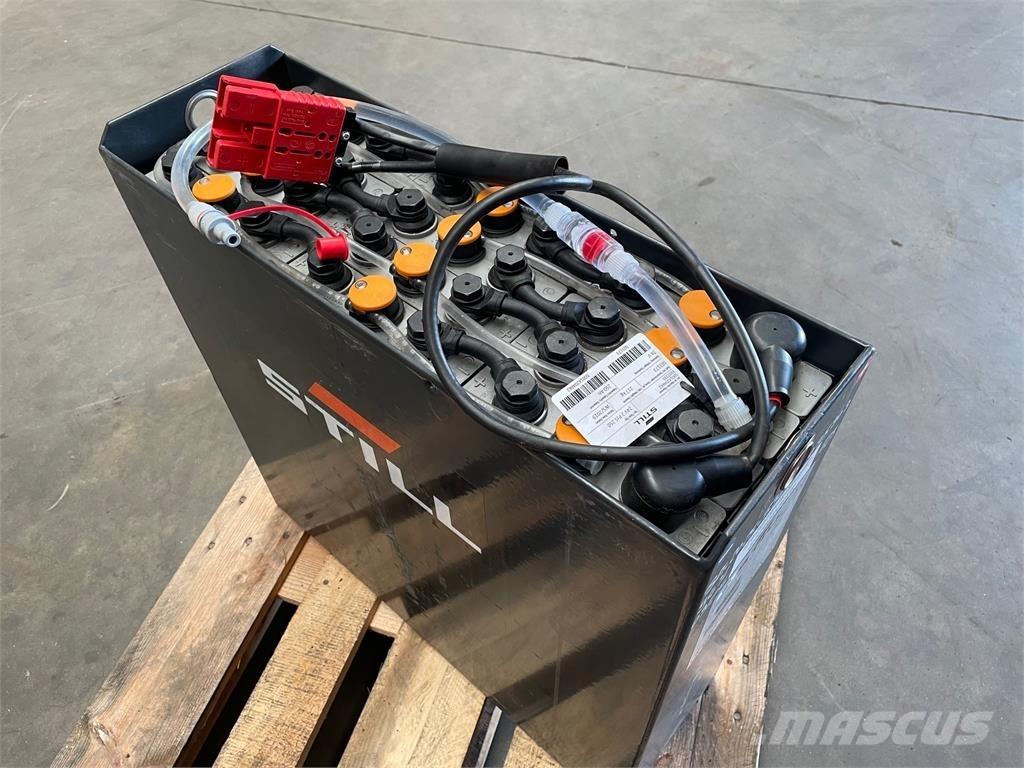  24 Volt I 2PzS 250 フォークリフト - その他