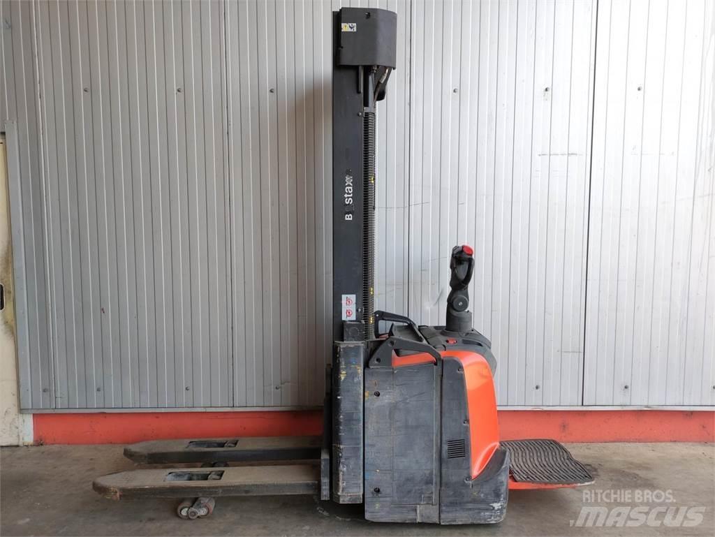 BT SPE140 L ウォーキンフォークリフト