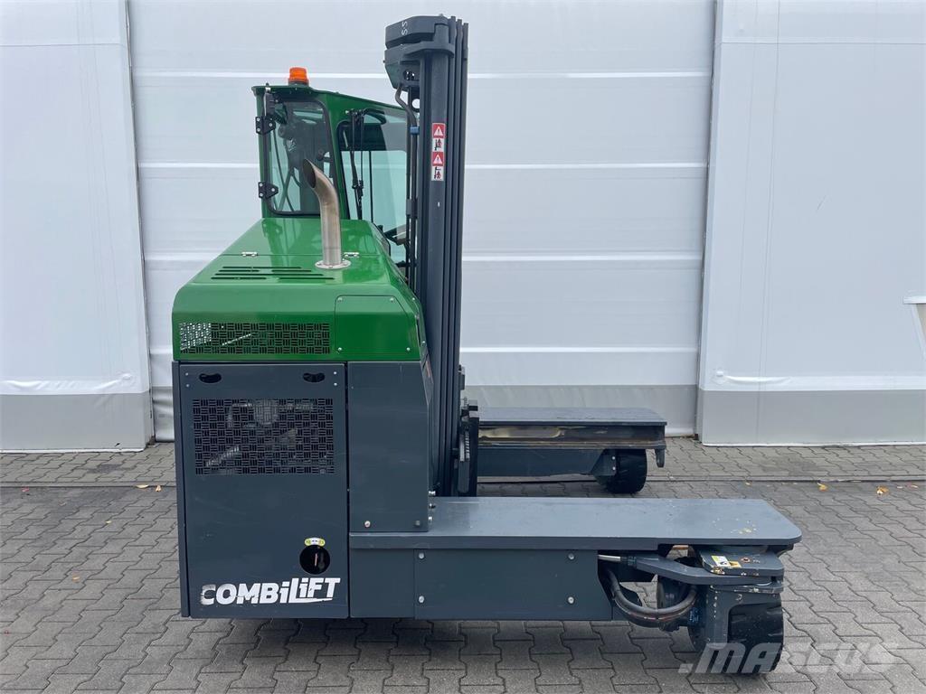 Combilift C4000 サイドローダー
