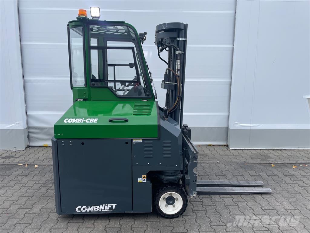 Combilift CBE 2500 サイドローダー