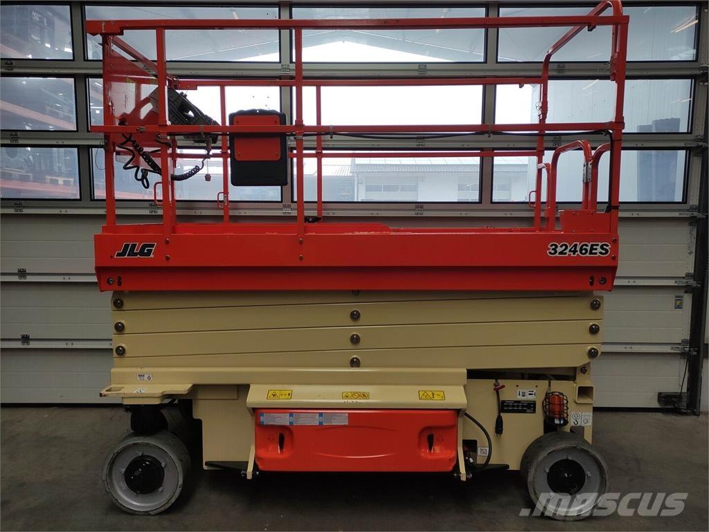 JLG 3246ES シザースリフト