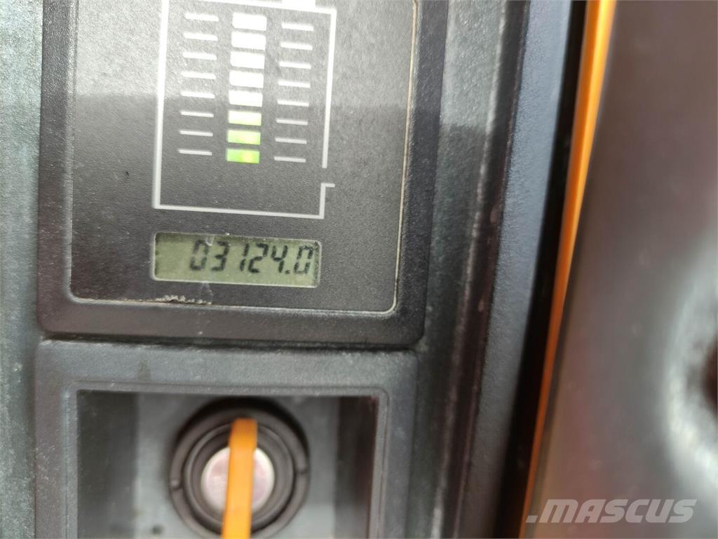 Jungheinrich EJE 120 ローリフト