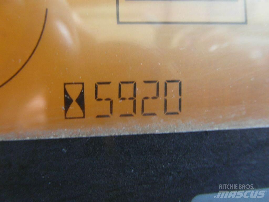 Jungheinrich ESC216-Z 自走式スタッカー