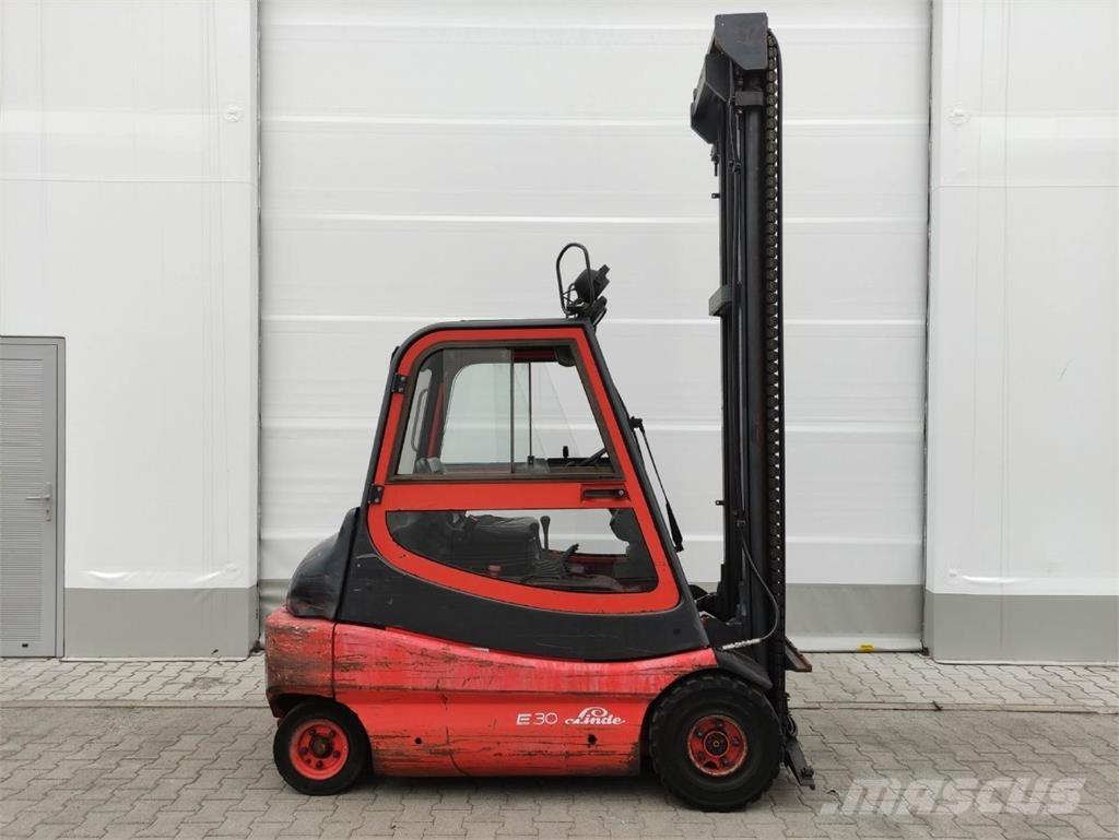 Linde E30-01-336 バッテリーフォークリフト