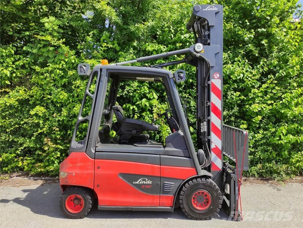 Linde E30-01-387 バッテリーフォークリフト