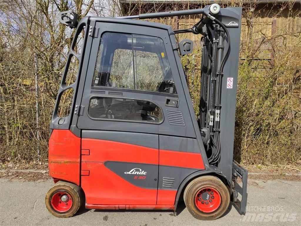 Linde E30H-01/600-387 バッテリーフォークリフト