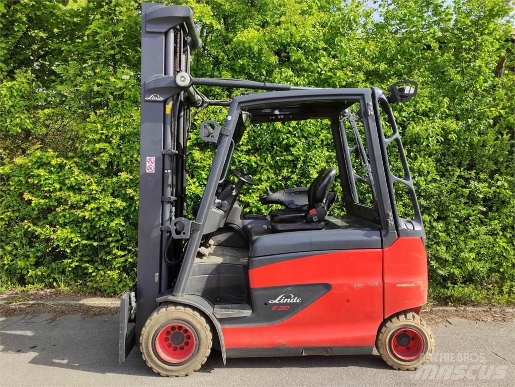 Linde E30HL-01/600-387 バッテリーフォークリフト