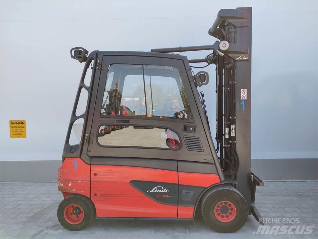 Linde E30L-01-387 バッテリーフォークリフト