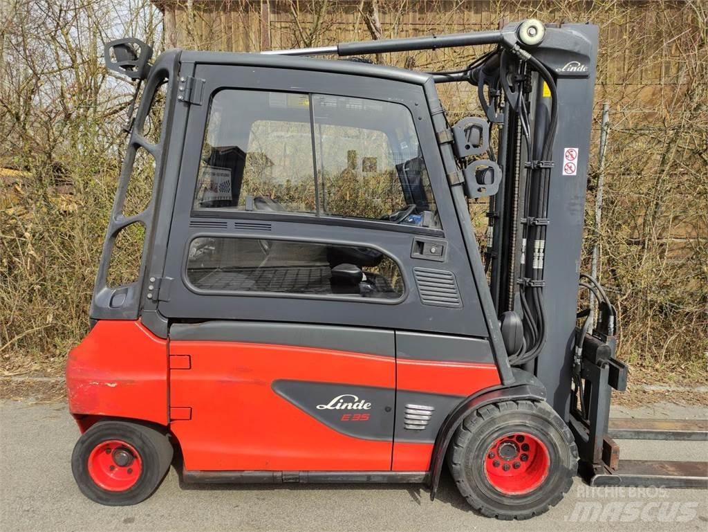 Linde E35L-01-387 バッテリーフォークリフト
