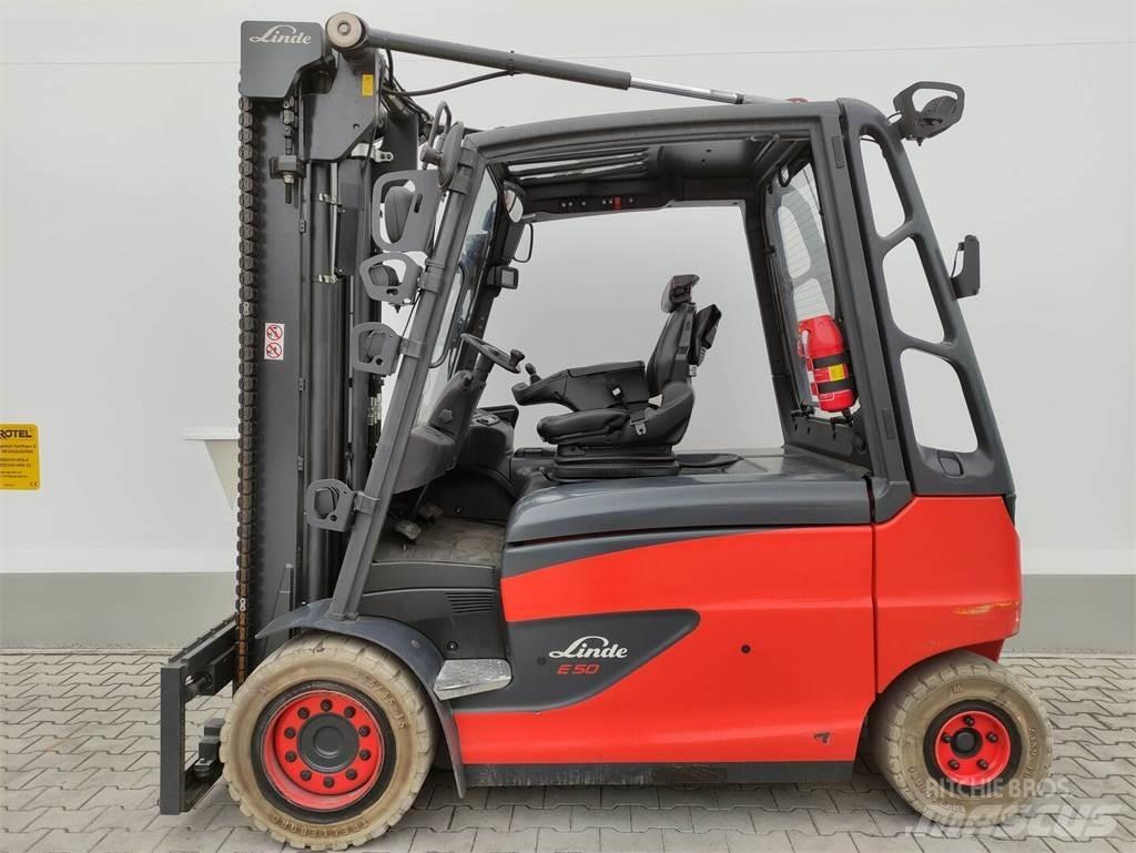 Linde E50HL-01-388 バッテリーフォークリフト