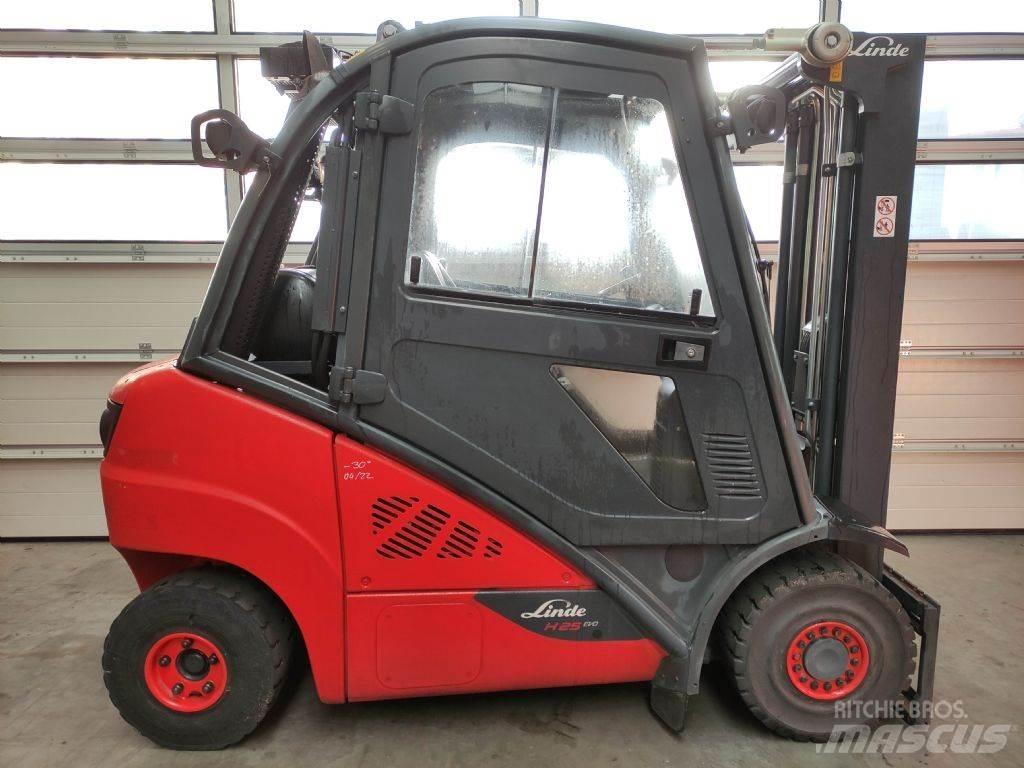 Linde H25T-02-392 EVO LPGフォークリフト