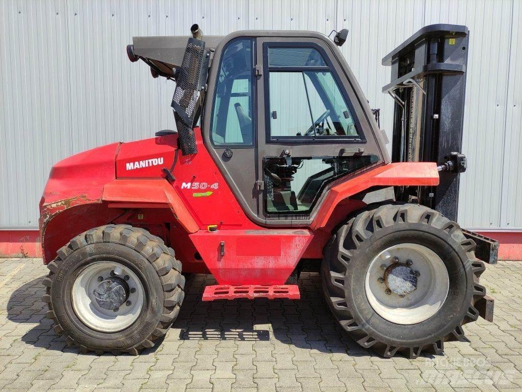 Manitou M50-4 ラフターテレントラック