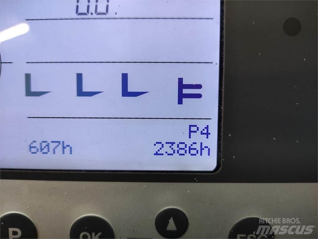 Still FM-X-25 リーチフォークリフト
