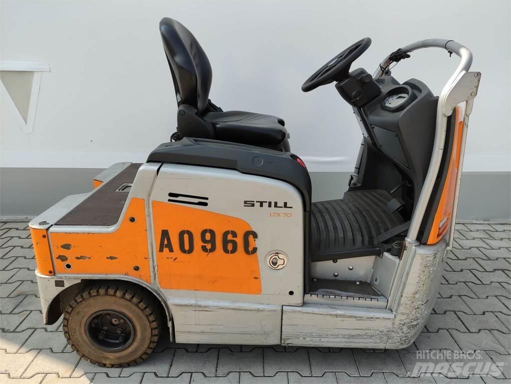 Still LTX-70 トーイングトラック