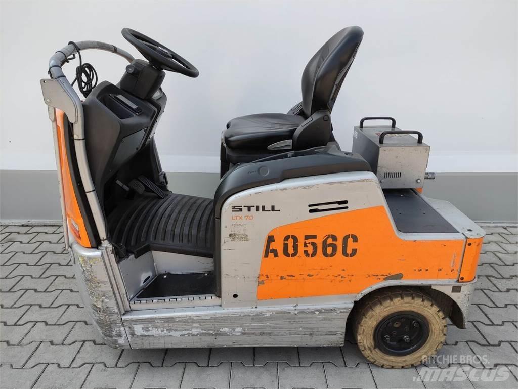 Still LTX-70 トーイングトラック