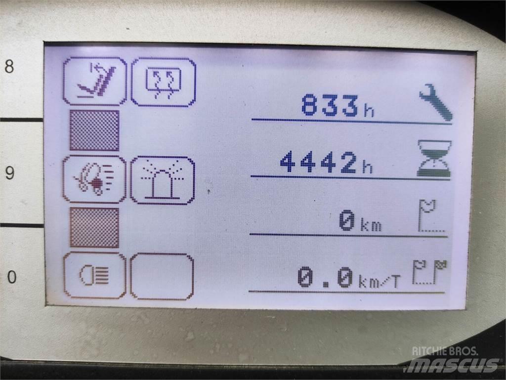 Still RX60-50/600 バッテリーフォークリフト