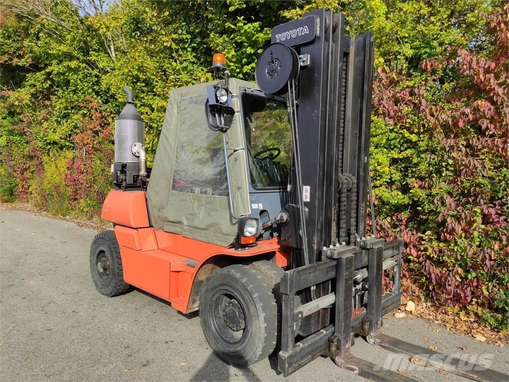 Toyota 50-5FD60 ディーゼル・軽油