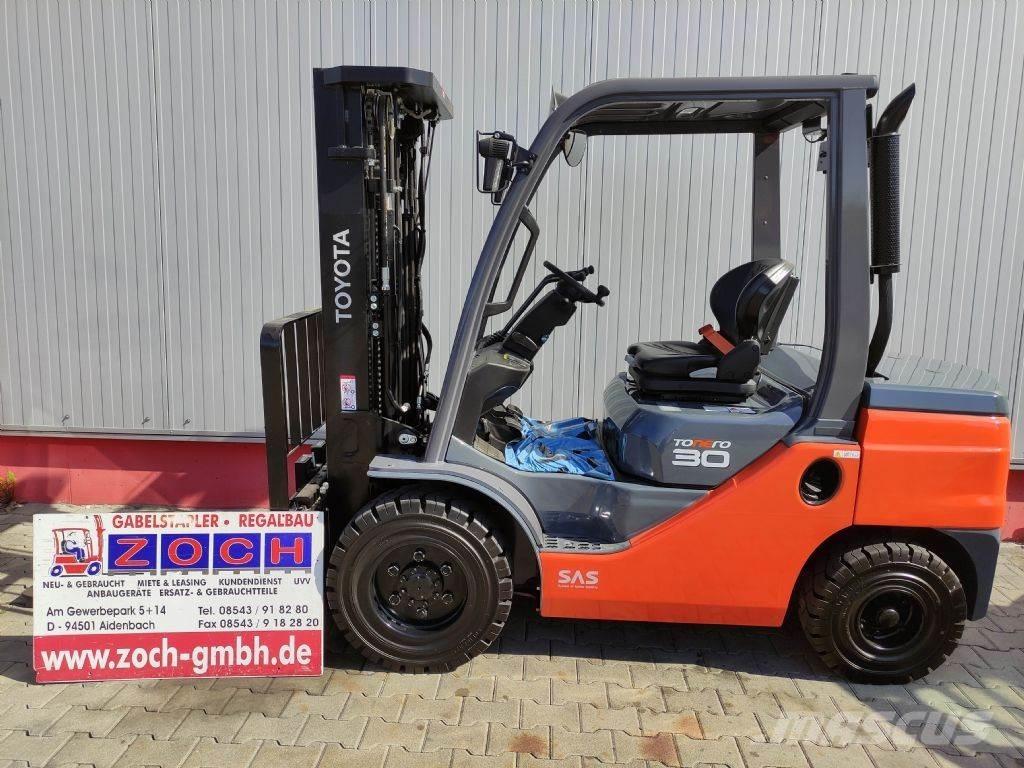 Toyota 52-8FDF30 ディーゼル・軽油