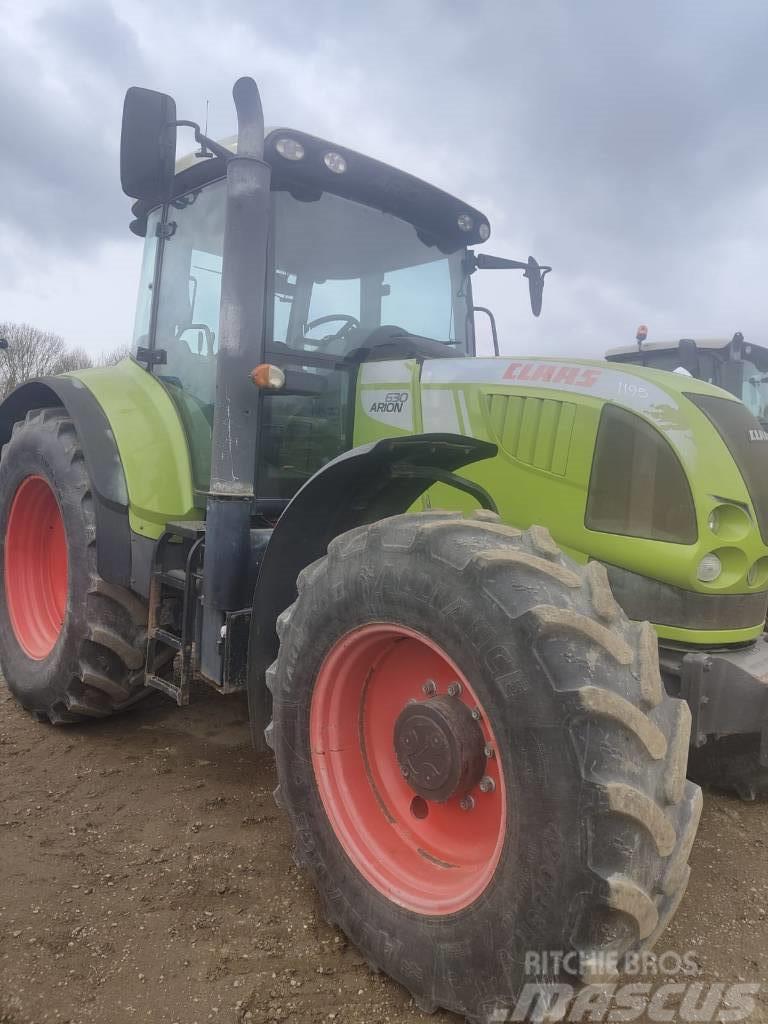 CLAAS Arion 630 トラクター
