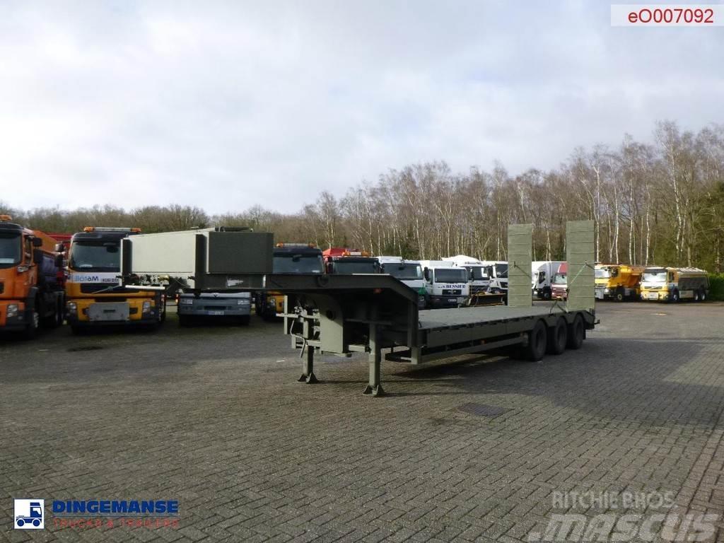 Broshuis 3-axle semi-lowbed trailer E-2130 / 73 t + ramps フラットベッドセミトレーラー／ドロップサイドセミトレーラー