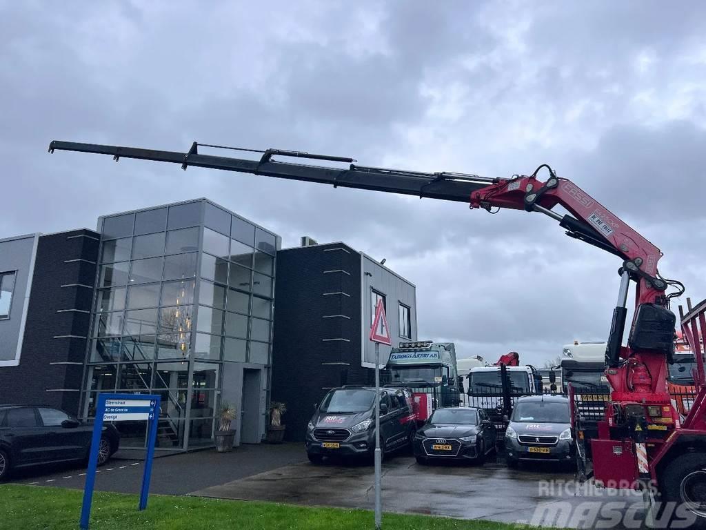 Fassi F425CXP F425CXP + REMOTE + 4 OUTRIGGERS - 4x OUT + ローダークレーン