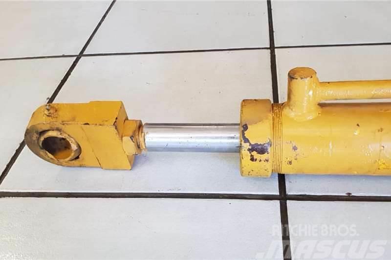  Hydraulic Double Acting Cylinder OD 230mm x 550mm その他トラック
