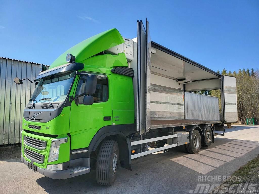 Volvo FM410 6X2 CARRIER SIDEOPENING 冷凍冷蔵車