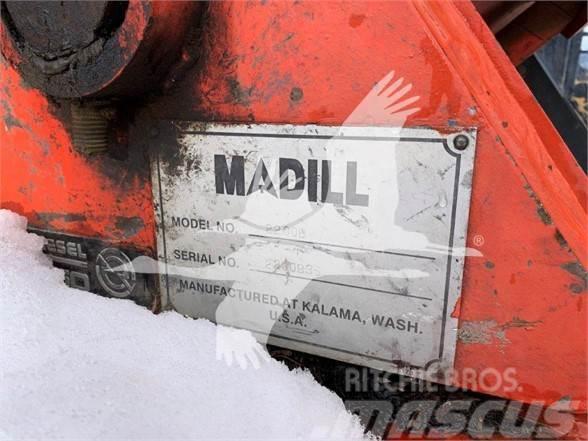 Madill 2200B フェラーバンチャー
