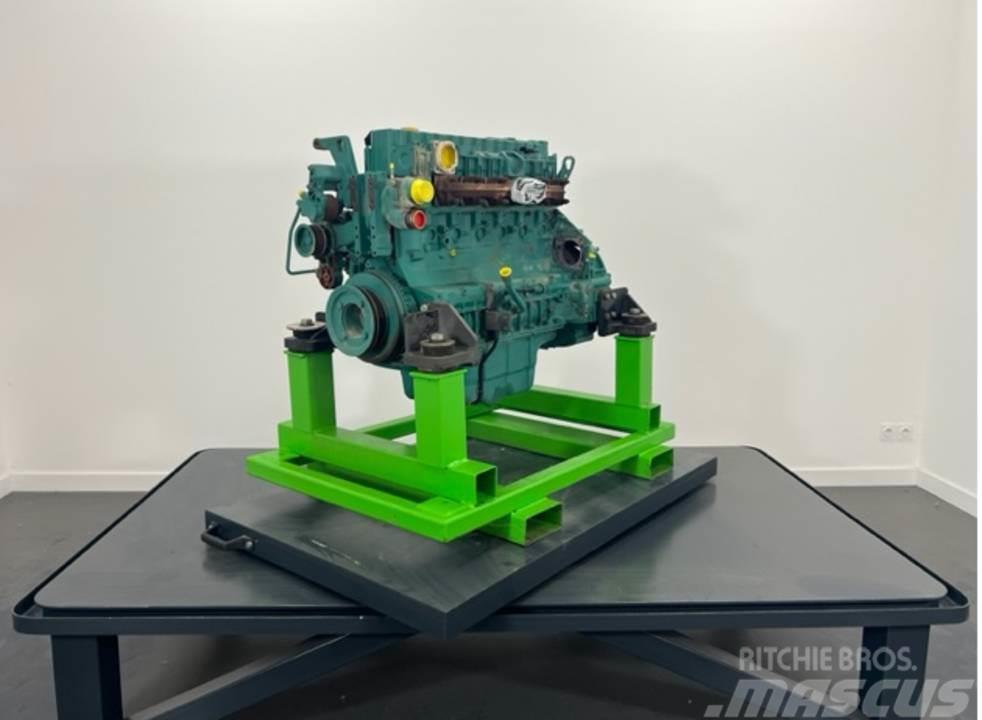 Volvo EC180CL エンジン