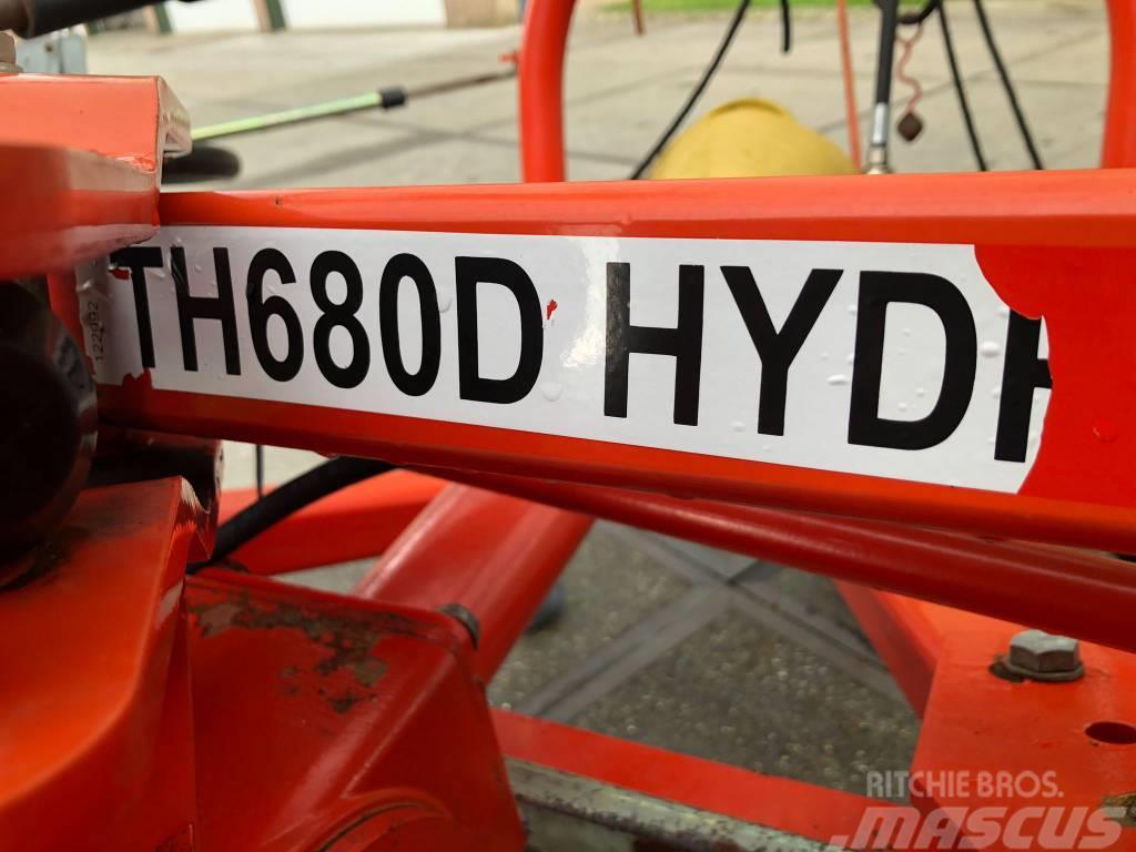 Fella TH 680 D Hydro テッダー・テッダーレーキ
