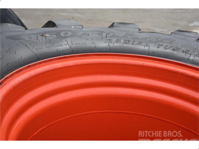 Michelin 1050/50 R32 Mega BIB KOMPLETTE HJUL TIL CLAAS LEXI タイヤ、ホイル、リム