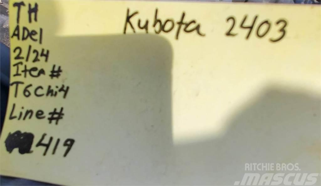 Kubota V2403 エンジン