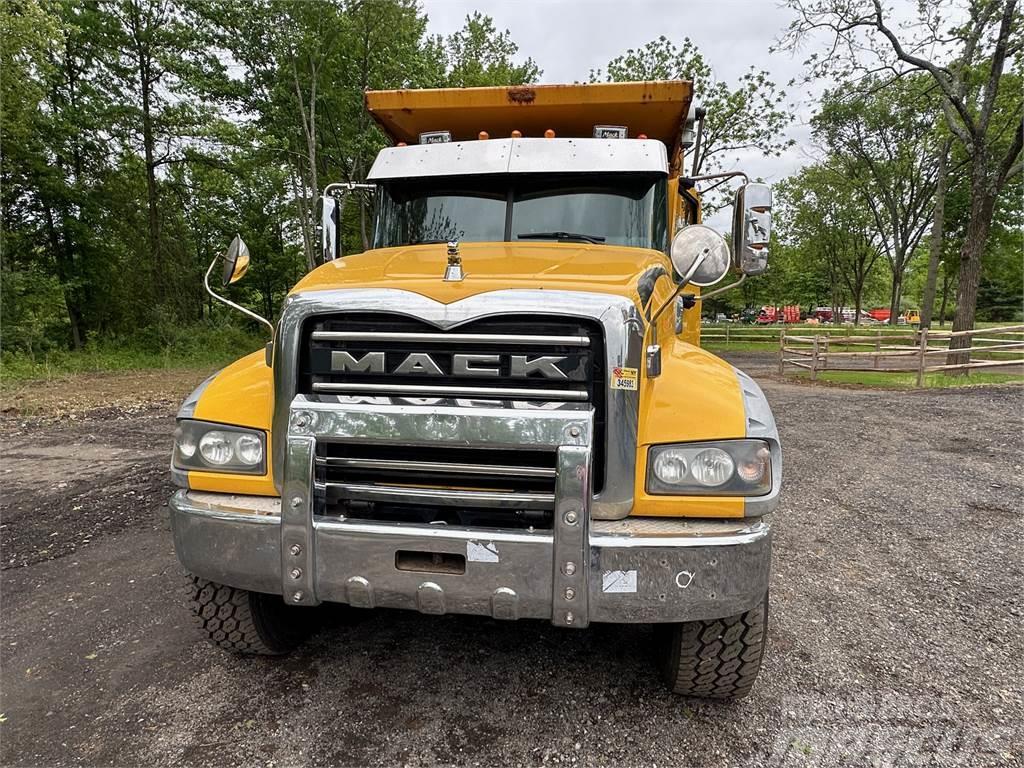 Mack Granite GU713 Tipper trucks