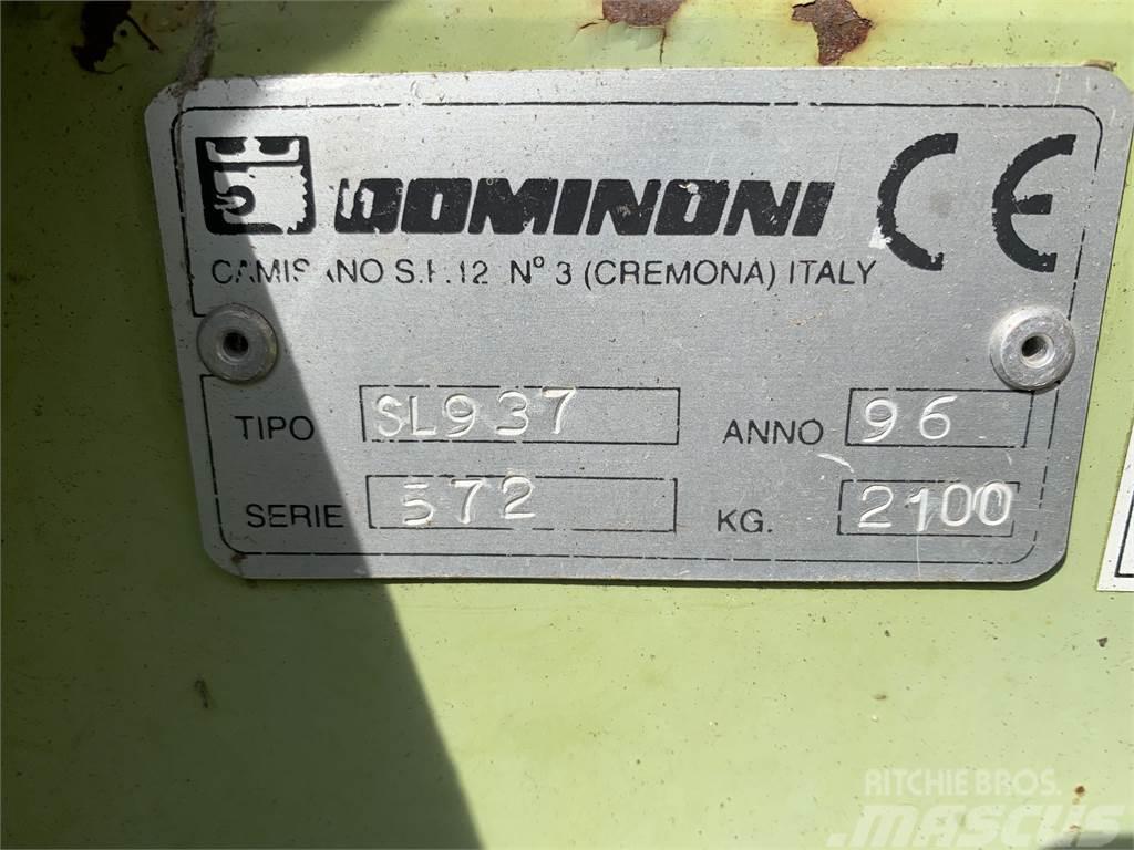 Dominoni SPANNOCCHIATORE MAIS SL937 ハーベスタヘッド